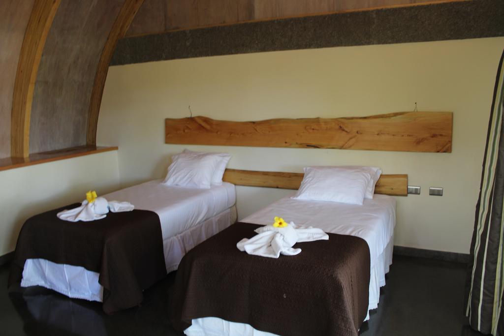 Hotel Vai Moana Hanga Roa Buitenkant foto