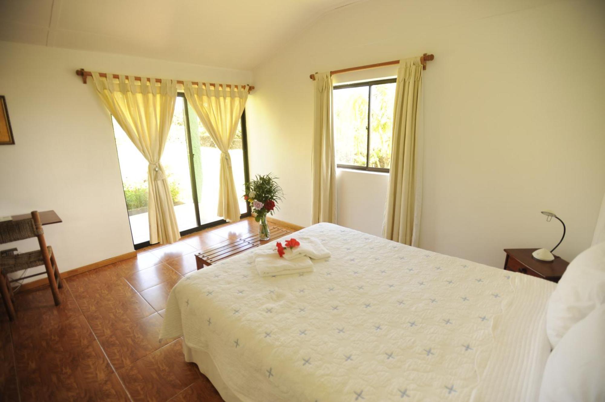 Hotel Vai Moana Hanga Roa Buitenkant foto