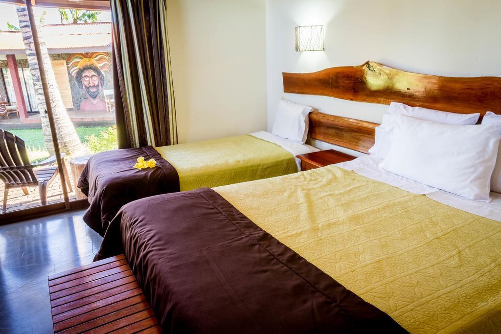 Hotel Vai Moana Hanga Roa Buitenkant foto